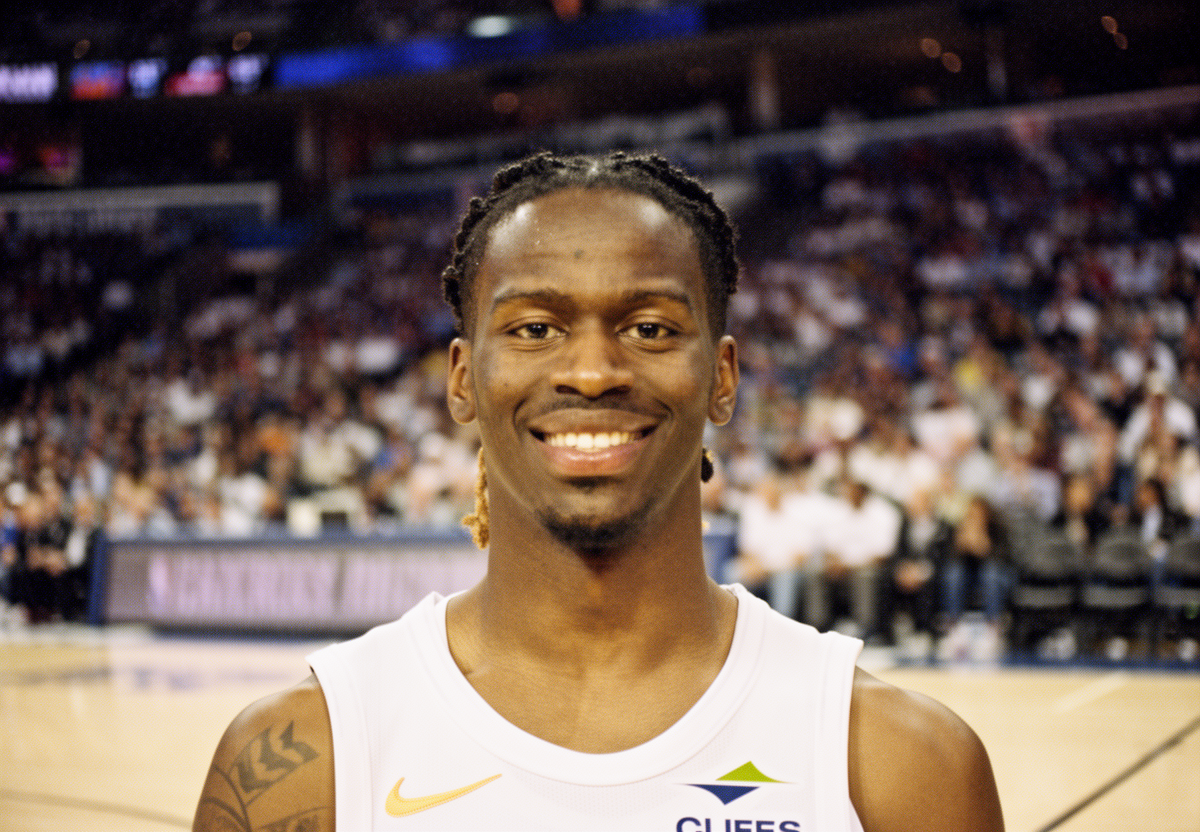 凯发K8 - 凯发K8 - 深度解析 NBA 合同中的「完全相互选项」：保障性与战略弹性的平衡术